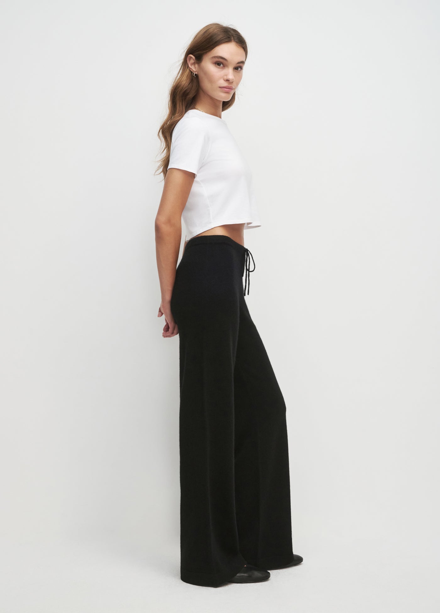 THE MINIMALIST PANT